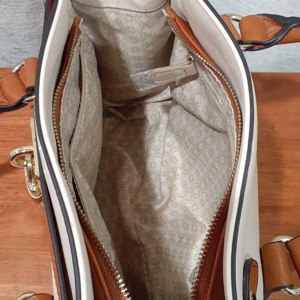 Bag - Picture 4 of 4